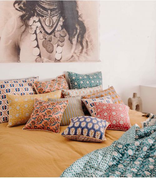 Pillow Banna
