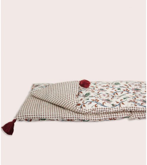 Dinty Bed Runner 34x79 inches