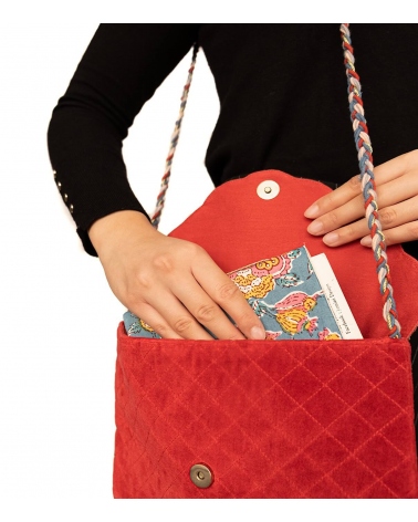 Sac en velours rouge