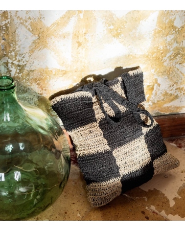 Sac crochet à la main / 43 x 38 cm